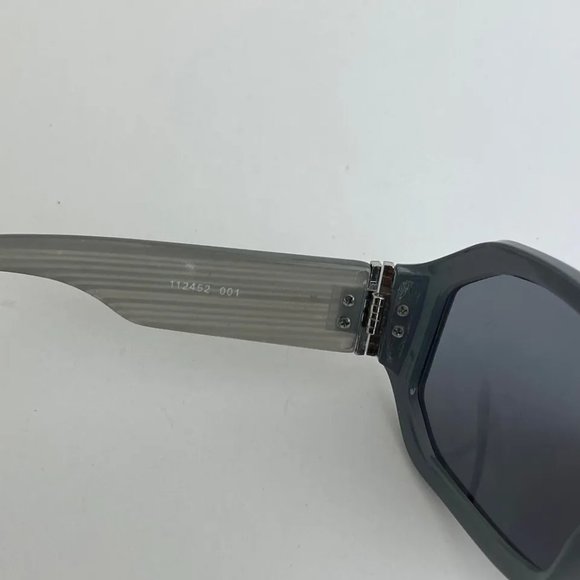 SG00810 FASHION by Famous Maker Sunglasses For Women, 100% UV Protect Black/Gray - Picture 8 of 9